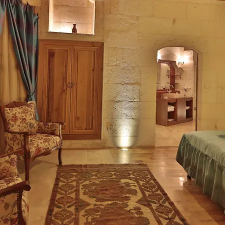 Golden Cave Suites-2